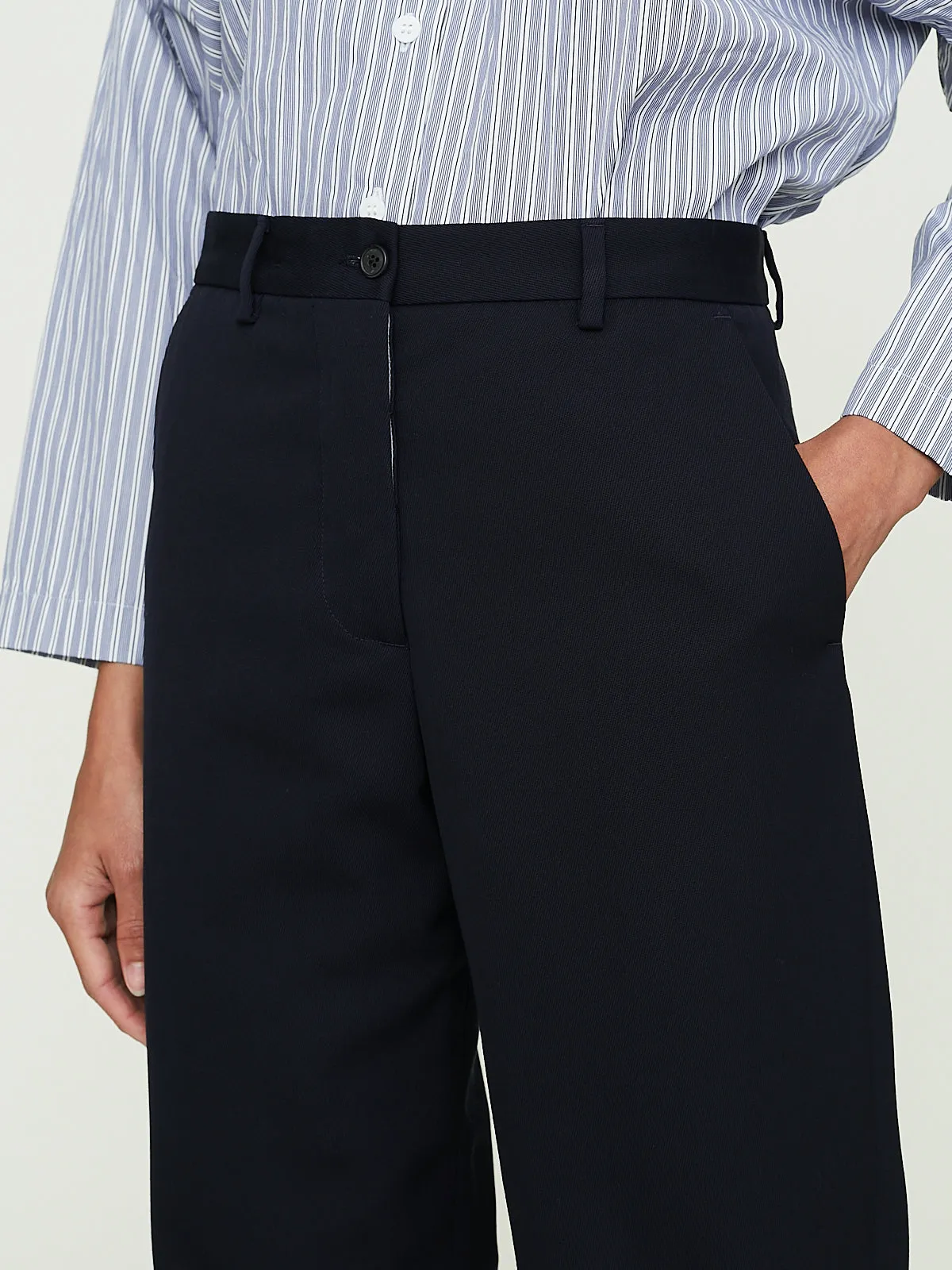 Maria Pants in Navy