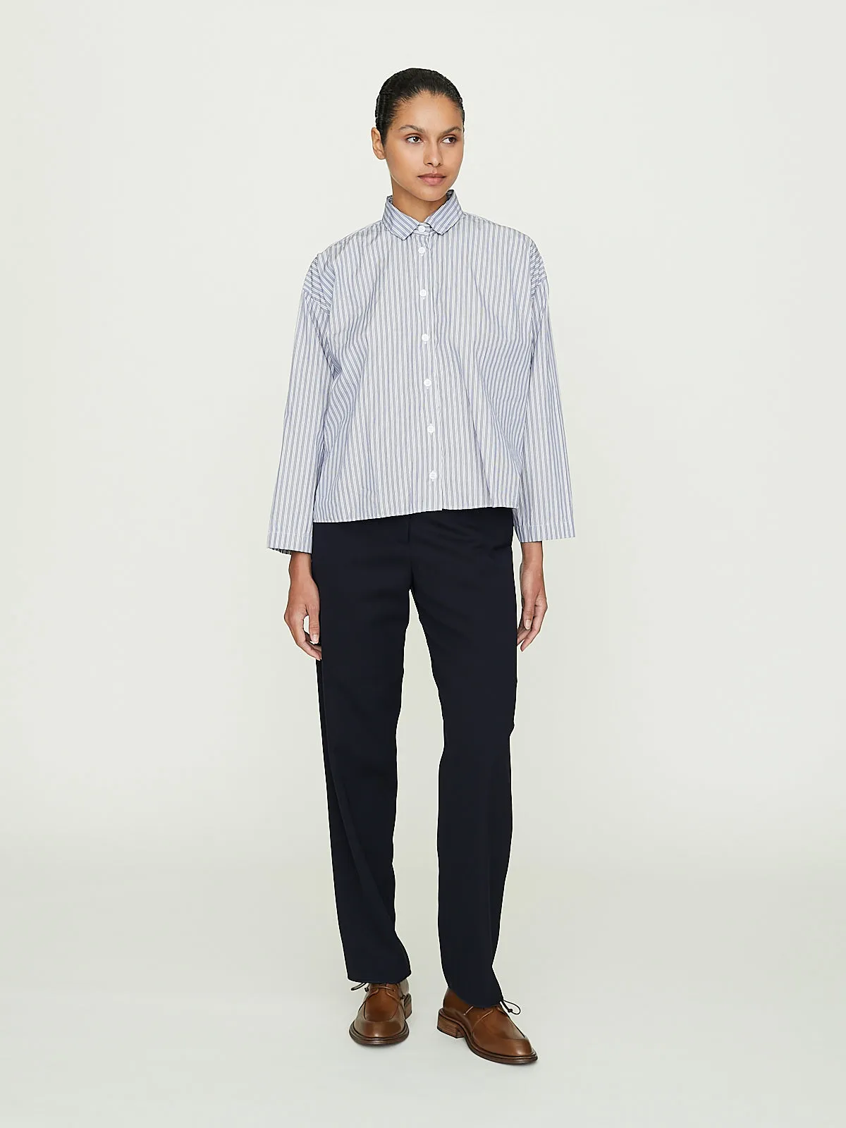 Maria Pants in Navy
