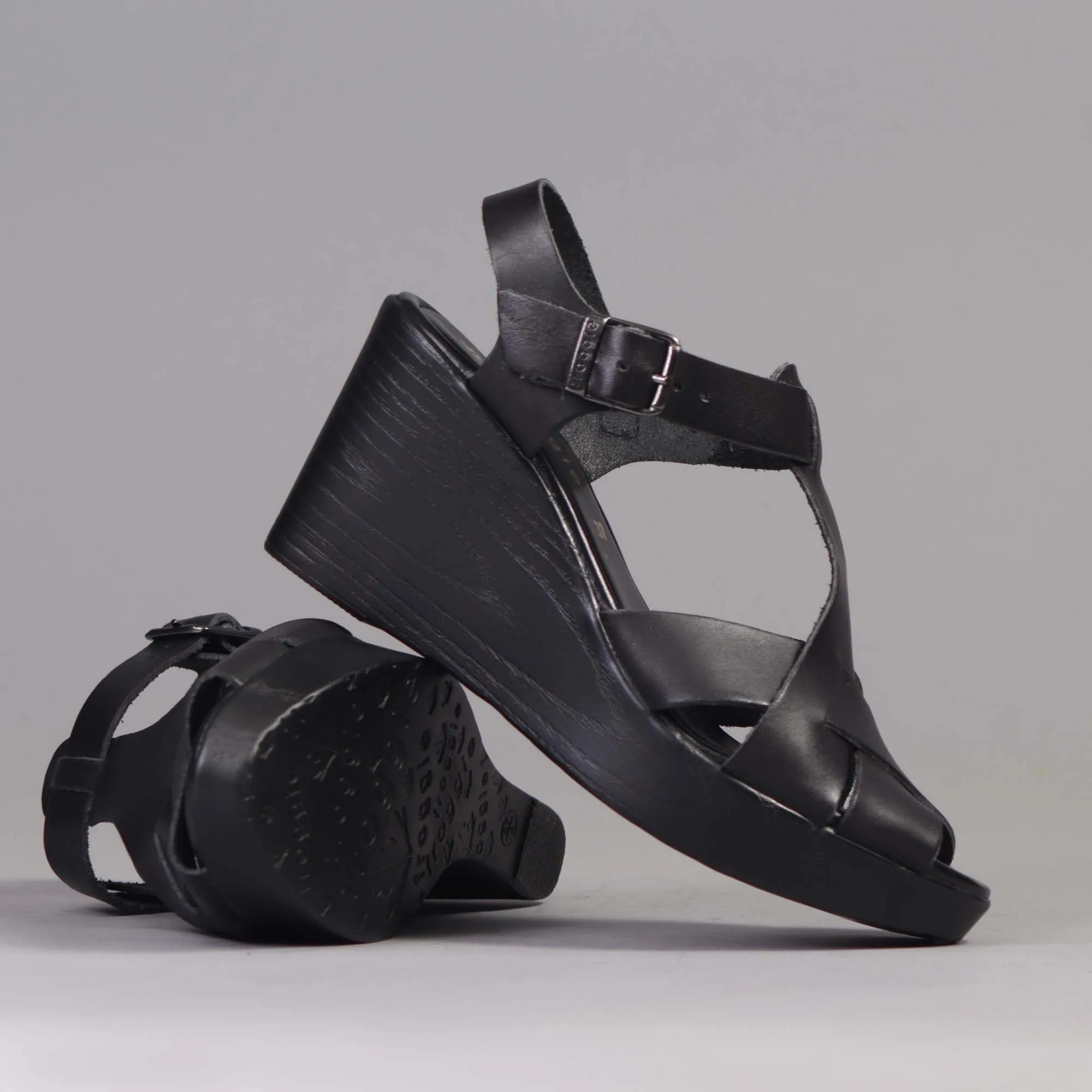 Slingback Sandal in Black - 12558
