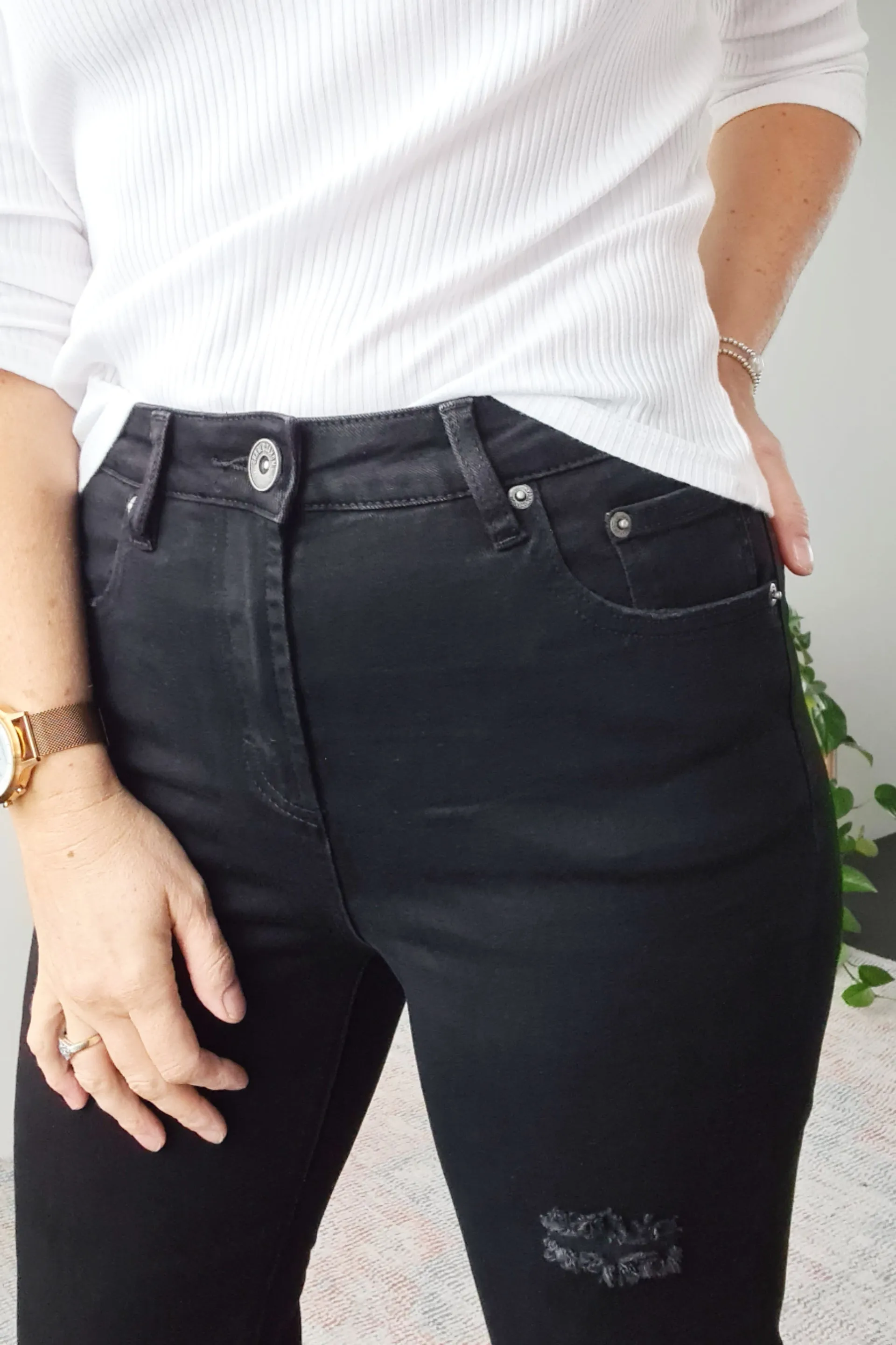 Taylor Mom Jean - Black