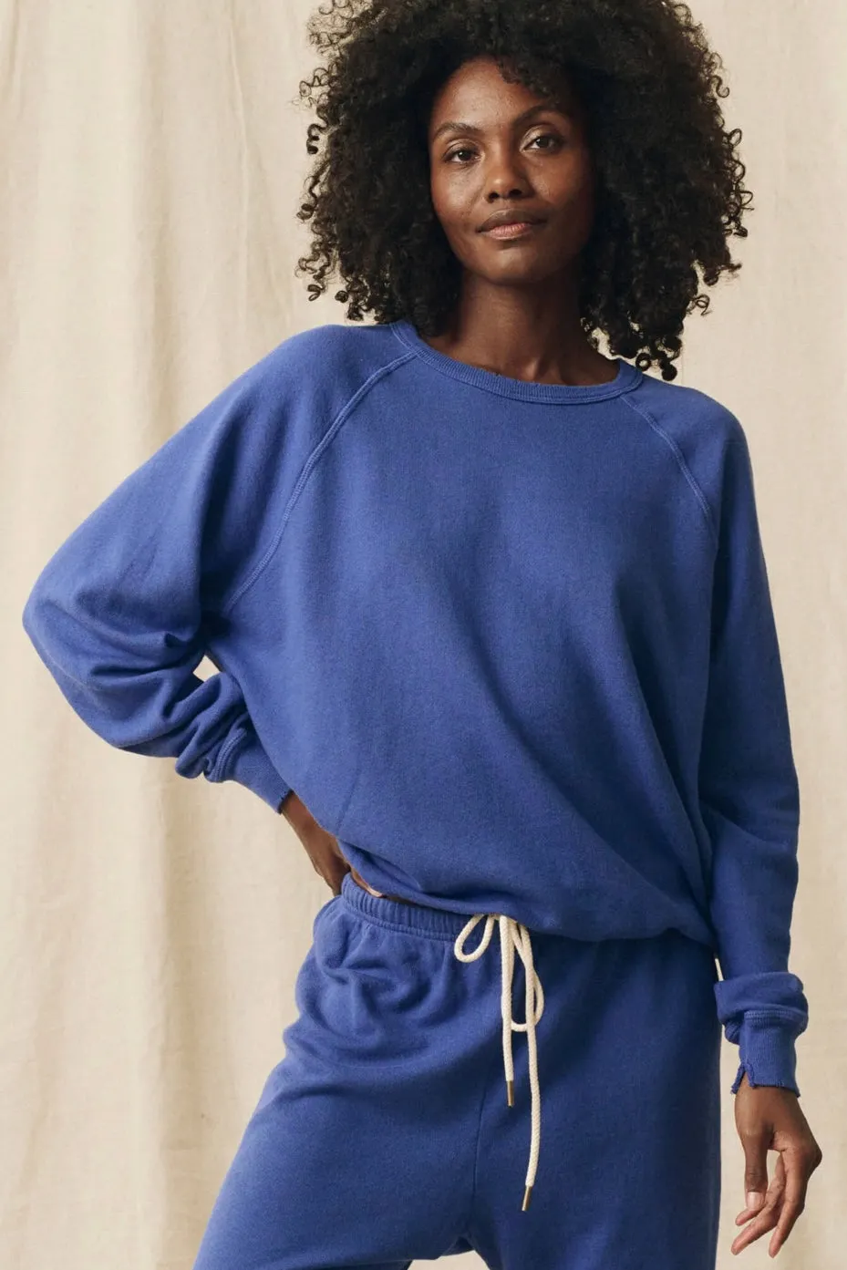 THE COLLEGE SWEATSHIRT